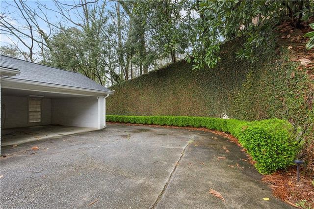 3647 Cloudland Drive NW, Atlanta, GA 30327