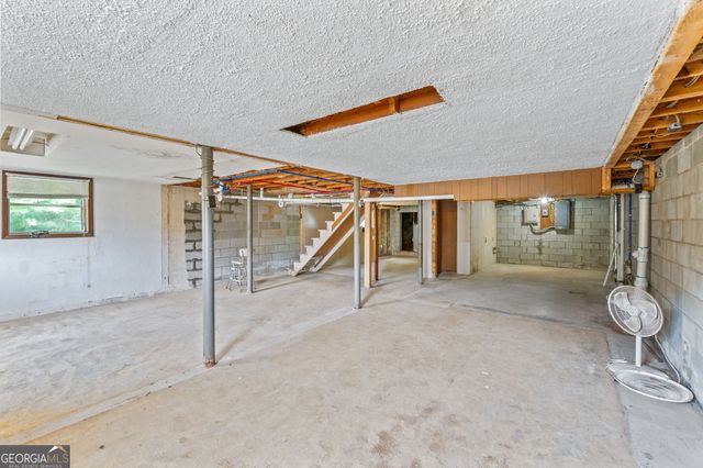8 Elita Drive, Gainesville, GA 30504