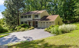 232 HANSELL RD, Newtown Square, PA 19073