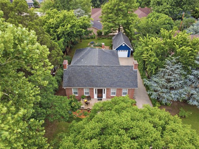 1740 S College Avenue, Tulsa, OK 74104