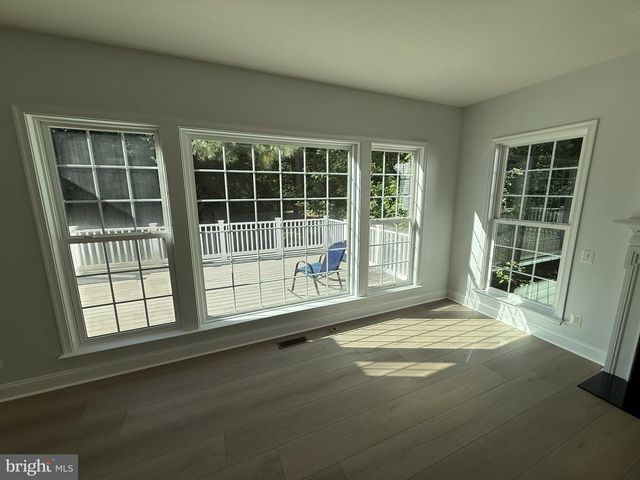 9407 RIM ROCK CT, Manassas, VA 20112