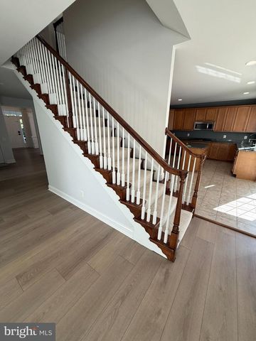 9407 RIM ROCK CT, Manassas, VA 20112