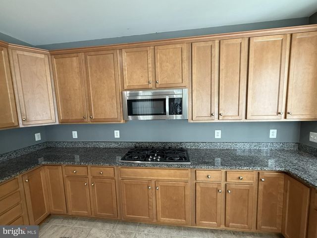 9407 RIM ROCK CT, Manassas, VA 20112