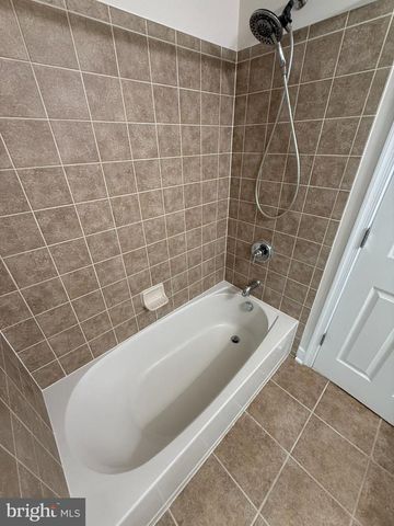9407 RIM ROCK CT, Manassas, VA 20112