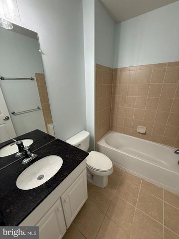 9407 RIM ROCK CT, Manassas, VA 20112