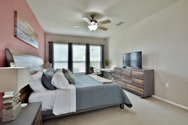 247 Bonham LOOP, Georgetown, TX 78633