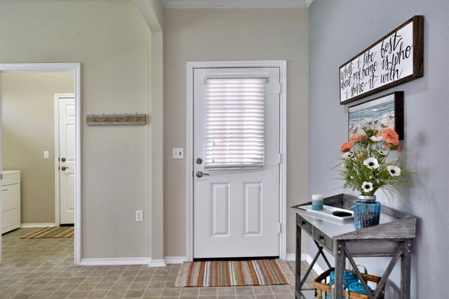 247 Bonham LOOP, Georgetown, TX 78633