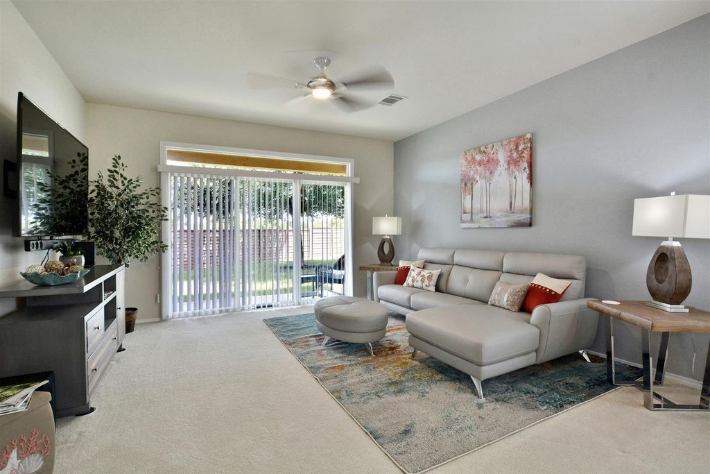 247 Bonham LOOP, Georgetown, TX 78633