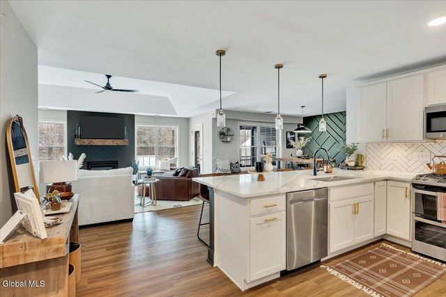 26 Arcadia Court, Ballston Spa, NY 12020