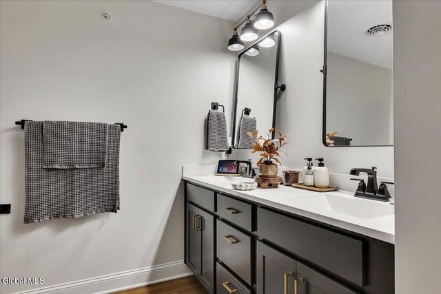 26 Arcadia Court, Ballston Spa, NY 12020