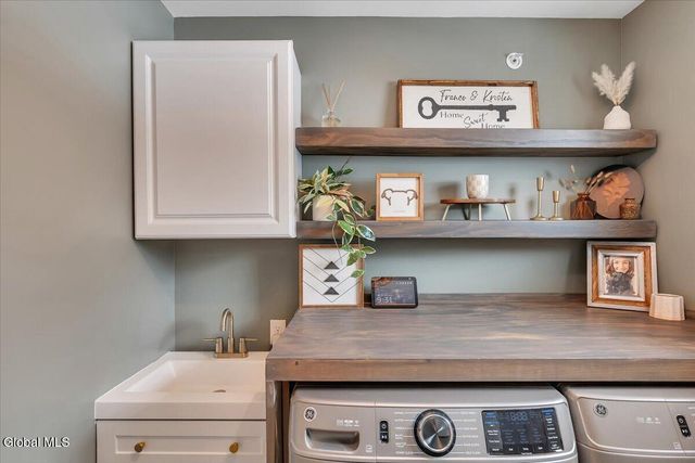 26 Arcadia Court, Ballston Spa, NY 12020