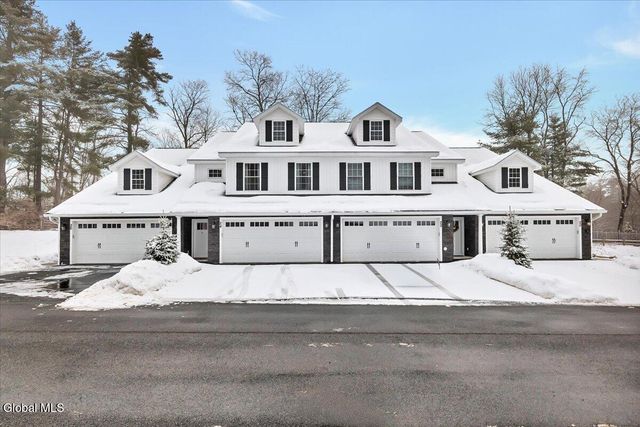 26 Arcadia Court, Ballston Spa, NY 12020