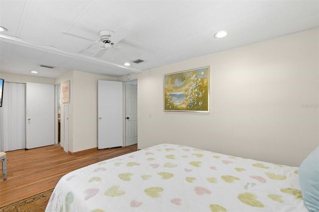 970 JOLANDA CIRCLE, Venice, FL 34285