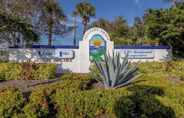 970 JOLANDA CIRCLE, Venice, FL 34285