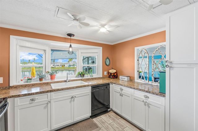 970 JOLANDA CIRCLE, Venice, FL 34285