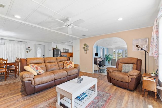 970 JOLANDA CIRCLE, Venice, FL 34285