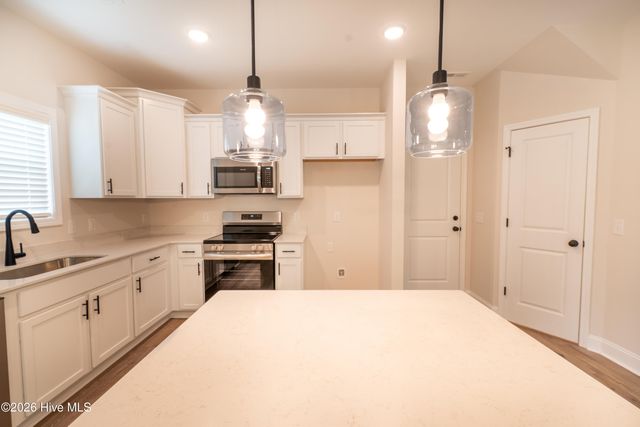 574 Poppleton Drive, Hampstead, NC 28443