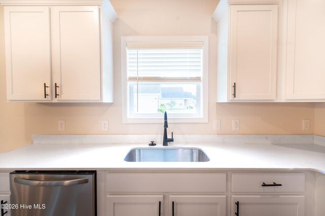 574 Poppleton Drive, Hampstead, NC 28443