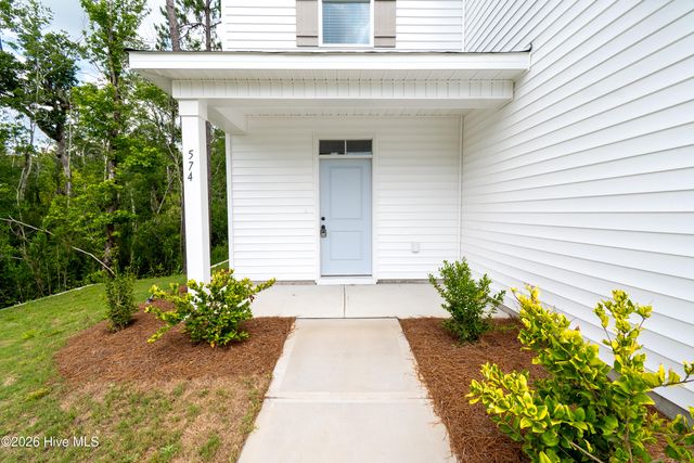 574 Poppleton Drive, Hampstead, NC 28443