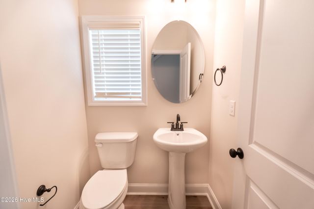 574 Poppleton Drive, Hampstead, NC 28443