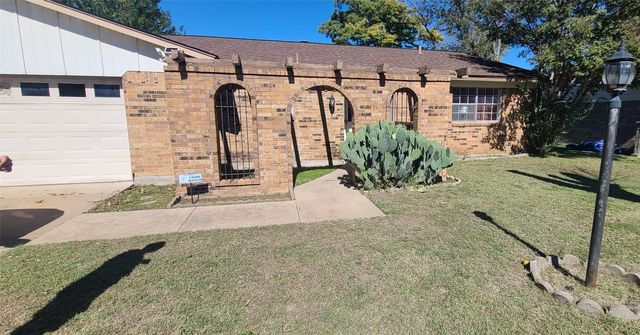 1408 Lagoona Lane, Edgecliff Village, TX 76134