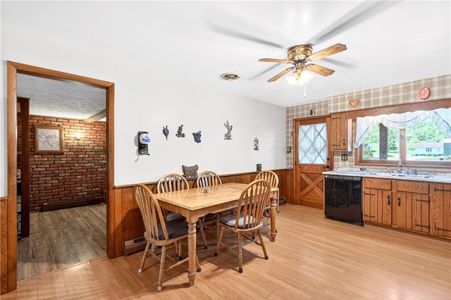 2000 School Street, Jefferson Hills, PA 15025