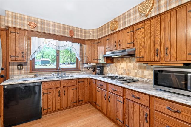 2000 School Street, Jefferson Hills, PA 15025