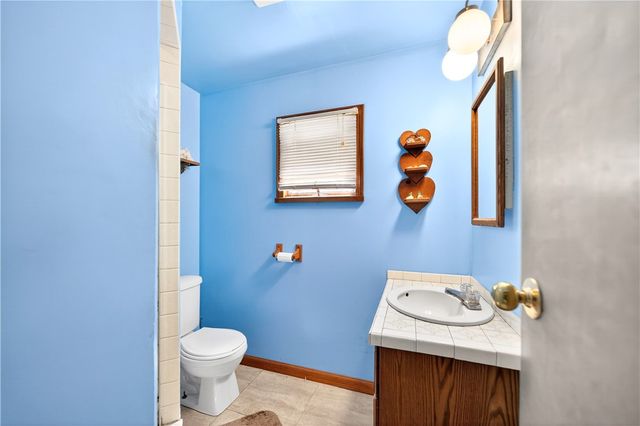 2000 School Street, Jefferson Hills, PA 15025