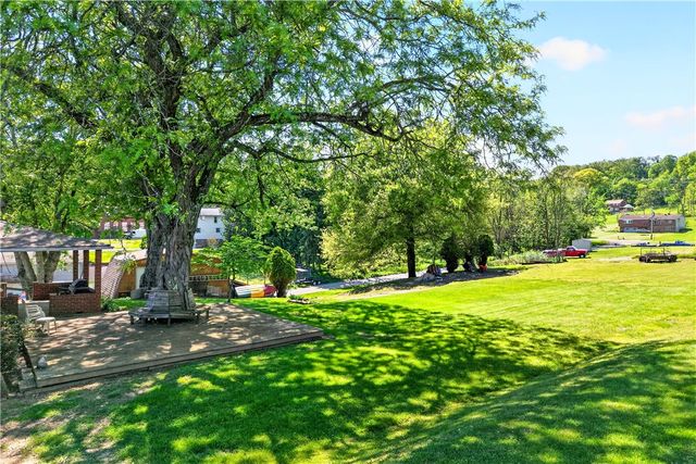 2000 School Street, Jefferson Hills, PA 15025