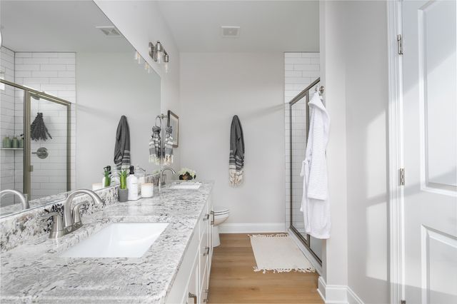 9667 Fox Gap Lane 322, Hixson, TN 37343