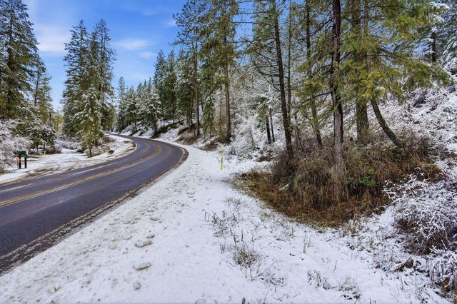 2126 E Leona Dr, Spokane, WA 99208