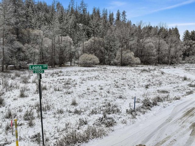 2126 E Leona Dr, Spokane, WA 99208