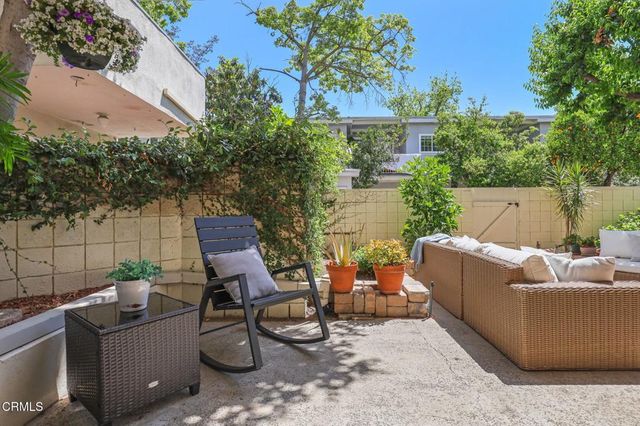 395 S Oakland Avenue 104, Pasadena, CA 91101