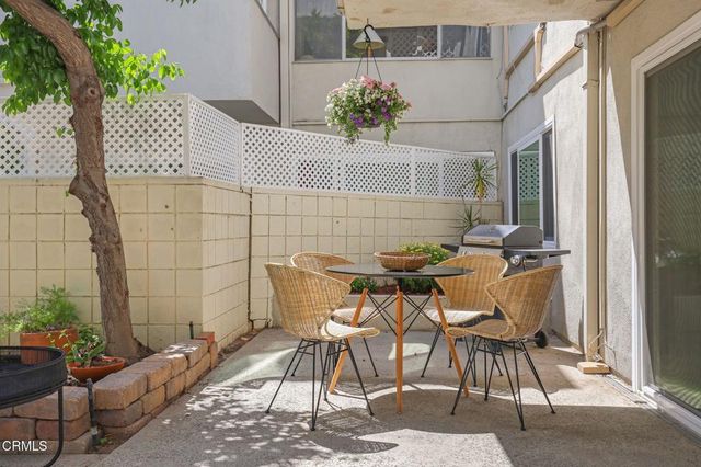 395 S Oakland Avenue 104, Pasadena, CA 91101
