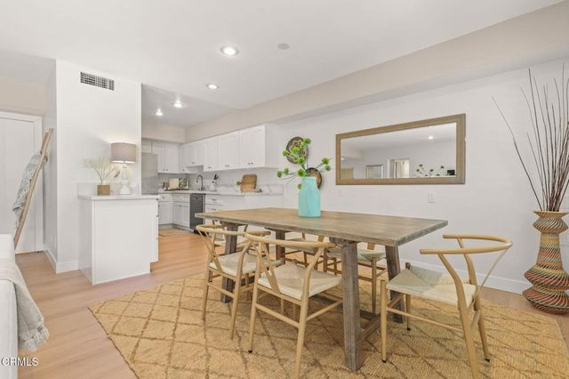 395 S Oakland Avenue 104, Pasadena, CA 91101
