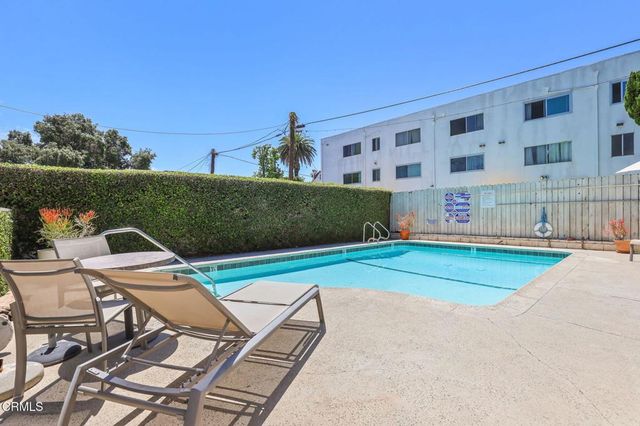 395 S Oakland Avenue 104, Pasadena, CA 91101