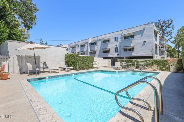 395 S Oakland Avenue 104, Pasadena, CA 91101
