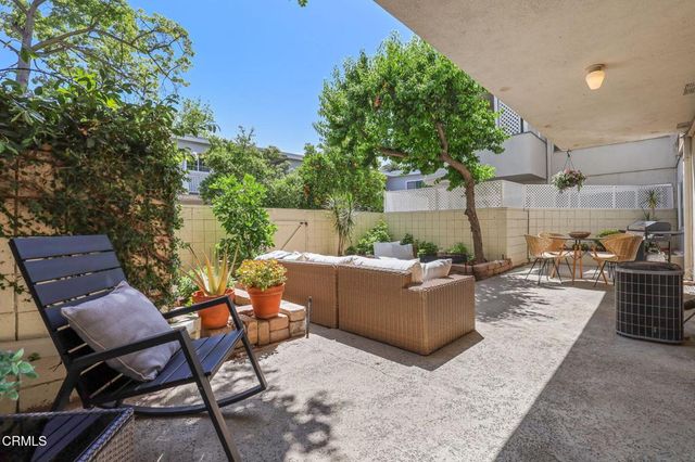 395 S Oakland Avenue 104, Pasadena, CA 91101