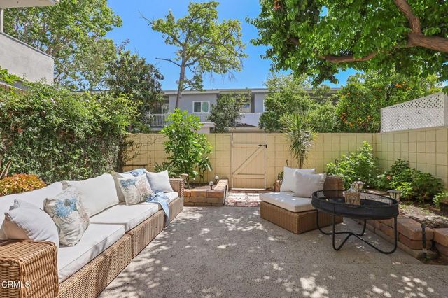 395 S Oakland Avenue 104, Pasadena, CA 91101