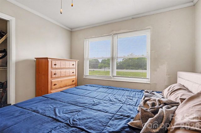 538 George W Liles Parkway SW, Concord, NC 28027