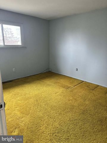 1262 LISA DR, Warrington, PA 18976