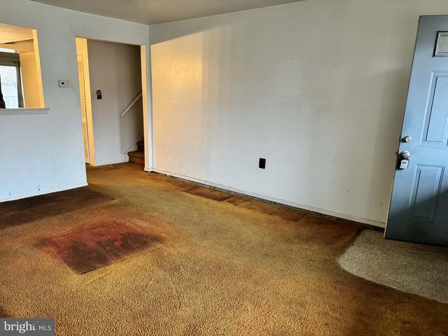 1262 LISA DR, Warrington, PA 18976