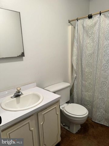 1262 LISA DR, Warrington, PA 18976