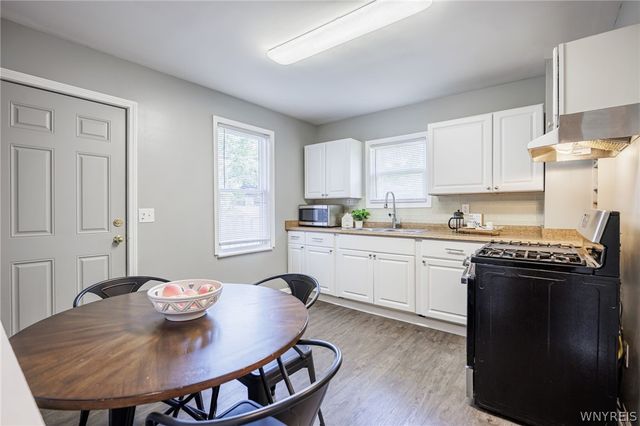 77 Barton Street, Rochester, NY 14611