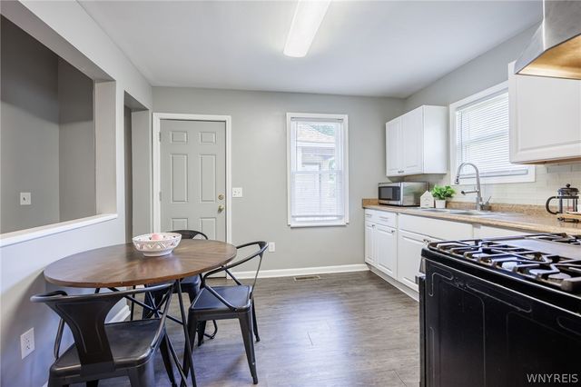 77 Barton Street, Rochester, NY 14611