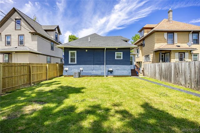 77 Barton Street, Rochester, NY 14611