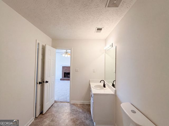 5355 Queen Ester Court, Ellenwood, GA 30294