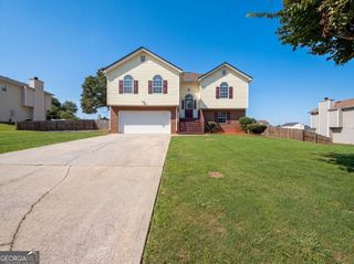 5355 Queen Ester Court, Ellenwood, GA 30294