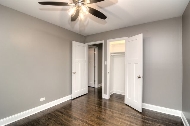 465 W Fremont Avenue, Elmhurst, IL 60126