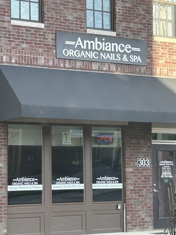 2101 Branford Pl Apt 203, Thompsons Station, TN 37179